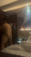 约会肌肉男