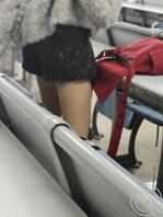 【偷拍】偷拍回归，教室里的眼镜丝袜长腿母狗，女大学生最骚了0