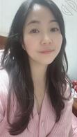 35岁温柔美丽贤妻良母流出照，评论区答题即可获得她的最新套图。1