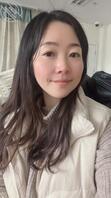 35岁温柔美丽贤妻良母流出照，评论区答题即可获得她的最新套图。2