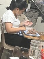真羡慕各位兄弟们家里骚妻个个骚上天外面情人骚的不逞多让俺们呢一个也没有