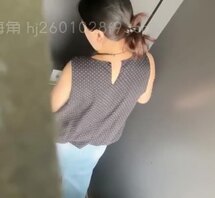 厕所怼逼刺激偷拍