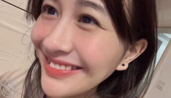 淫荡的反差女大最大的愿望是和妈妈一起伺候同一个男人1