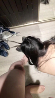 武汉绿主母狗人妻跪着舔绿主的脚