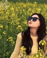 我的女人 公认的公交车 谁都可以玩弄 大家都来玩弄她操她屁眼逼逼