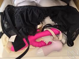 翻小姨子衣柜突然发现惊喜0