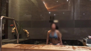 [原创]检验健身效果温州出差浴池爆操中韩混血健身女