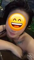 胸口纹身的老婆，口活不错，分享被后入的一些0