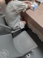 初三继续偷拍朋友媳妇2