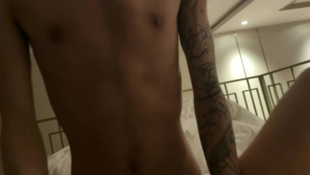 骚货一枚，叫声好骚