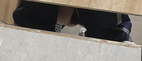 持续厕拍女大 有一个逼毛多的都看不见逼了 兄弟们评论区多多交流合作