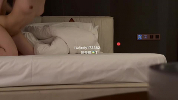 女大求饶不耐操哭腔