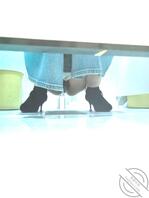 原创厕拍露脸，有味道的少妇真是太棒了！0