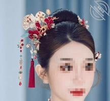 我的真实乱伦经历—偷干内射了娇小美艳的亲妈