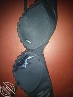 打胶妈妈的黑色骚内衣，这内衣是我最爱的0