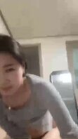 极品素人少妇姐姐舔功了得 估计大多数人还没插进去就能被舔射 