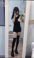 妹妹成天在我面前露大腿，丝毫不避讳我