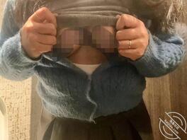 商场厕所露出，第一次好紧张