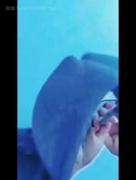 分享骚母狗人妻洗澡