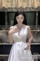 夜店穿搭造成误会，被人叫“特别妈咪”0