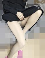 老爸又不在家，老妈是我的，张开腿方便我摸0