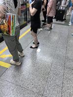 地铁 冷白皮 平底船皮鞋1