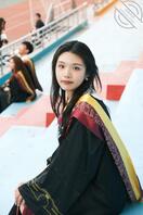 老板新找的秘书，大学毕业不久，有喜欢的吗？可评价，后附证件照1