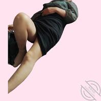 【绿母】偷拍老妈和她的骚衣服给野爹品鉴1