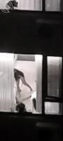 性感战袍美女，真空收拾战场1