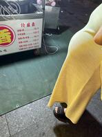 239、陪姐姐出去吃夜宵,老姐对我无下限的挑逗1