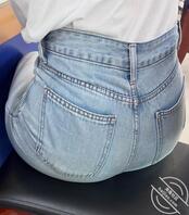 表姐的牛仔裤屁股