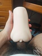 男大玩飞机杯0
