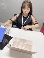 现场直播舅妈扣脚我看硬了 先天OL圣体2
