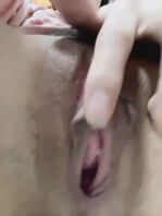 骚妻大屁股，继续分享，欢迎舔B大师加入