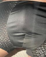 哥哥上班后我去他房间自慰0