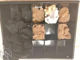 坏了，好像有点绿母啊，给大家看看我妈丝袜和内裤，可以交换或者打胶2