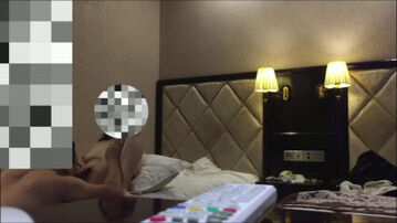 美容院刚破处不久（上）：&ldquo;你怎么那么会啊！讨厌！&rdquo;