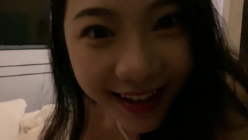 [原创]高颜值学妹穿着白色精灵服饰吃肉棒&ldquo;还想插进去&rdquo;