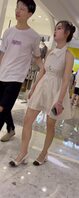 （有偷拍视频！）谁家骚逼女朋友被我偷拍啦，超美美女大骚逼被我抄底偷拍！