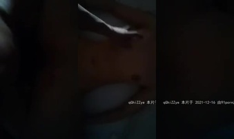 骚逼前任1