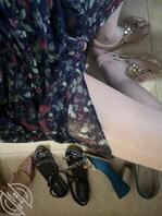 偷穿前台美女的高跟丝袜胸罩1