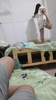 再次偷拍妈妈练瑜伽0