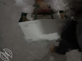 【13普通贴2】今天带表妹去消费，回家后她竟然主动跪下给我口！