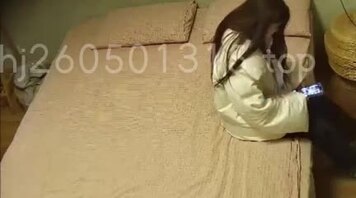 中年男跟年轻少妇耗时30分钟的偷情 神不知鬼不觉