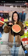 鄄城果食荟老板娘,背着老公跟炮友操逼约炮,上门送货被多人干翻,性爱视频全网首曝！0