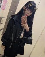【于冰清有奖问答】如果你是我男友 你会选择操谁？只能选一个！2
