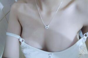 我睡觉了，你进入我的房间会对我做什么？会怎么玩弄我呢？1