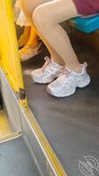 兰州公交上的熟女丝袜骚脚2