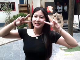 意淫骚逼同学 河北省石家庄赵思涵 有认识的吗1