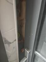 偷看朋友老婆洗澡